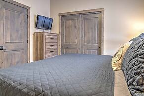 Upscale Moab Home w/ Red Rock Views & Hot Tub