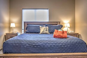 Upscale Moab Home w/ Red Rock Views & Hot Tub