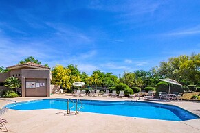 Oro Valley Condo - Nearby Golf & Hiking!
