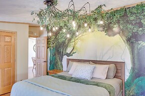 People and Paws Vacation Home by Wisconsin Dells!