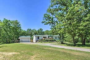 People and Paws Vacation Home by Wisconsin Dells!