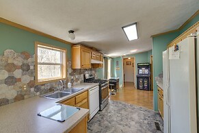 People and Paws Vacation Home by Wisconsin Dells!