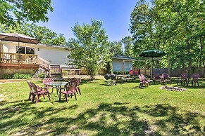 People and Paws Vacation Home by Wisconsin Dells!