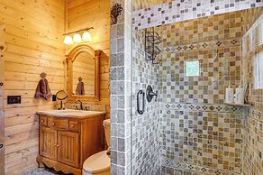 Cozy Family Cabin: Game Room, Near National Parks!