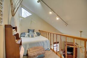 Tahlequah Duplex w/ Screened-in Porch & Fire Pit!