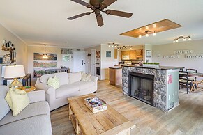 Banner Elk Mountain-view Condo: 3 Mi to Skiing!