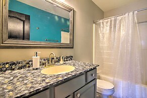 4 Mi to Ocean: Lewes Beach Condo w/ Screened Porch