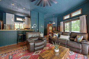 Pet-friendly Cabin - 1 Mi From Fontana Lake!