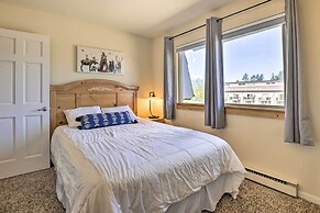 Cozy Family-friendly Fraser Condo w/ Mtn Views!