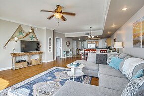 Sleek Gulfport Condo w/ Ocean Views & Pool Access!
