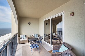 Sleek Gulfport Condo w/ Ocean Views & Pool Access!