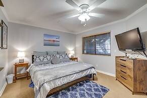 Walk to Park: Scottsdale Condo w/ Community Pool!