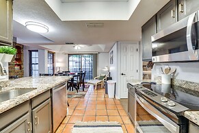 Walk to Park: Scottsdale Condo w/ Community Pool!