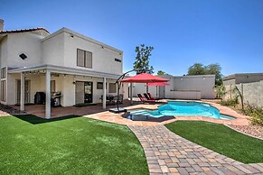 8 mi to Westgate: Family-friendly Glendale Home!