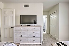 8 mi to Westgate: Family-friendly Glendale Home!