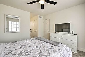 8 mi to Westgate: Family-friendly Glendale Home!