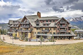Ski-in/ski-out Breckenridge Resort Condo at Peak 7