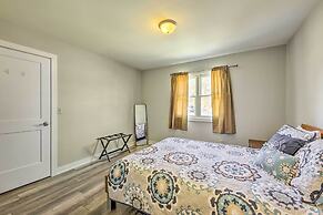 Twin Lakes Escape w/ Deck < 1 Mi to Beach!