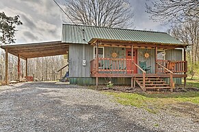 Remote Kentucky Cabin w/ Fire Pit & 2 Ponds