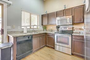 4 Mi to State Farm Stadium: Avondale Home w/ Patio