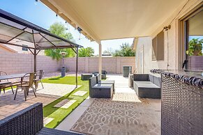 4 Mi to State Farm Stadium: Avondale Home w/ Patio