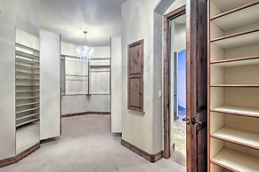 Near Golfing: Mesa Villa w/ Outdoor Oasis & Pool!