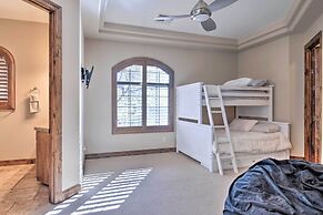 Near Golfing: Mesa Villa w/ Outdoor Oasis & Pool!