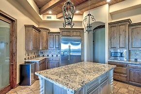 Near Golfing: Mesa Villa w/ Outdoor Oasis & Pool!