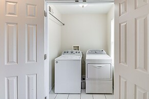 Family Getaway 16 Mi to Pittsburgh!