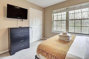 Family Getaway 16 Mi to Pittsburgh!