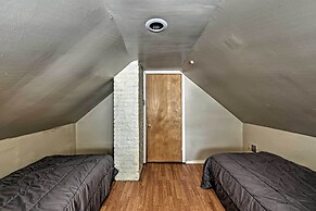 Inviting Seaside Heights Apt < 1 Mi to Beach!