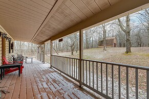 2 Mi to Elk Mountain: Poconos Escape on 11 Acres!