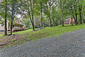 2 Mi to Elk Mountain: Poconos Escape on 11 Acres!