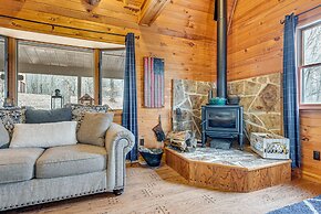 2 Mi to Elk Mountain: Poconos Escape on 11 Acres!