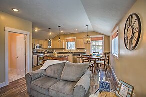Cozy & Urban Ludington Apt ~ 1 Mi to Lake Michigan