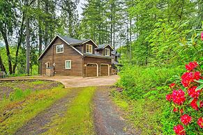 The River House' w/ Deck, on Mckenzie River!