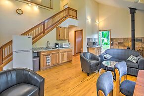 The River House' w/ Deck, on Mckenzie River!