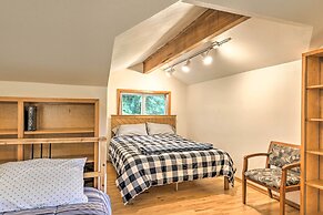 The River House' w/ Deck, on Mckenzie River!