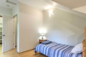 The River House' w/ Deck, on Mckenzie River!