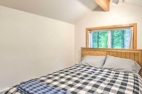 The River House' w/ Deck, on Mckenzie River!