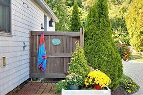 'heron Cottage' on Casco Bay w/ Deck & Boat Dock!