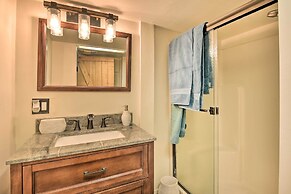 Luxe Escape w/ Decks, Mtn Views, Game Room!