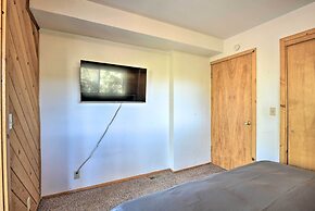 Luxe Escape w/ Decks, Mtn Views, Game Room!