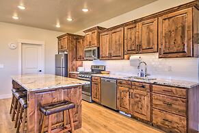 Stunning Adobe Home Overlooking Silver Reef