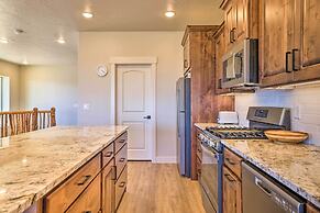 Stunning Adobe Home Overlooking Silver Reef