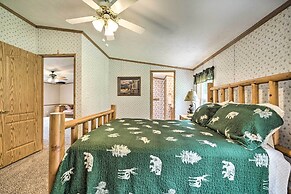 Deck, Fire Pit & Yard: Mountain Escape!