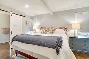 Bright & Sunny Getaway w/ Bikes: 1 Mi to Esu!