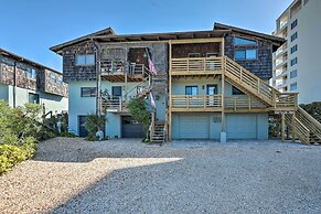 New Smyrna Beach Townhome: Steps to Ocean!