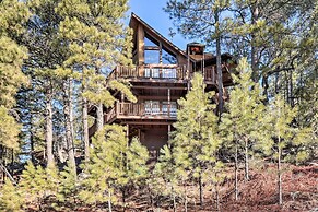 Pet-friendly Munds Park Retreat w/ Wraparound Deck