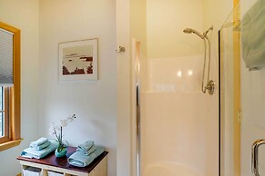 Waterfront Prospect Harbor Cottage: Yard, Fire Pit